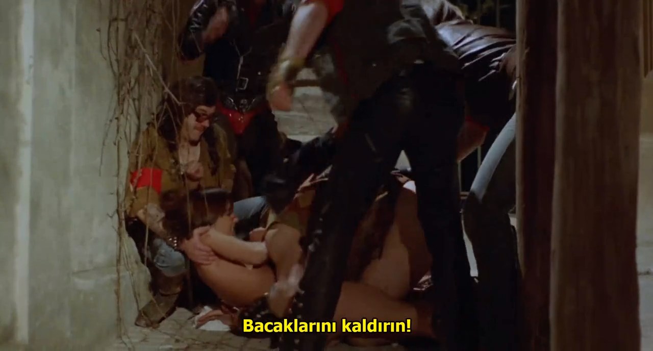 Zorlanmalı Gece Sansürsüz HD Erotik Film
